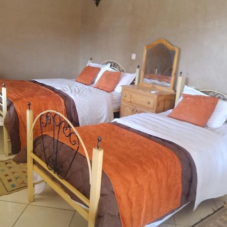 Hotel Riad Le Petit Prince Merzouga Quarto foto